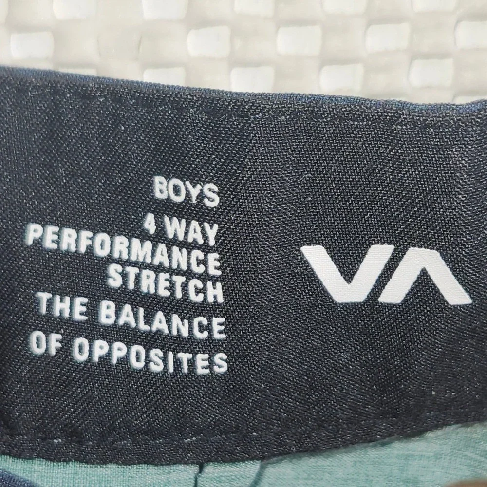 RVCA Boys Hybrid Shorts Size 30 Colorblock Black Green 4-Way Performance Stretch